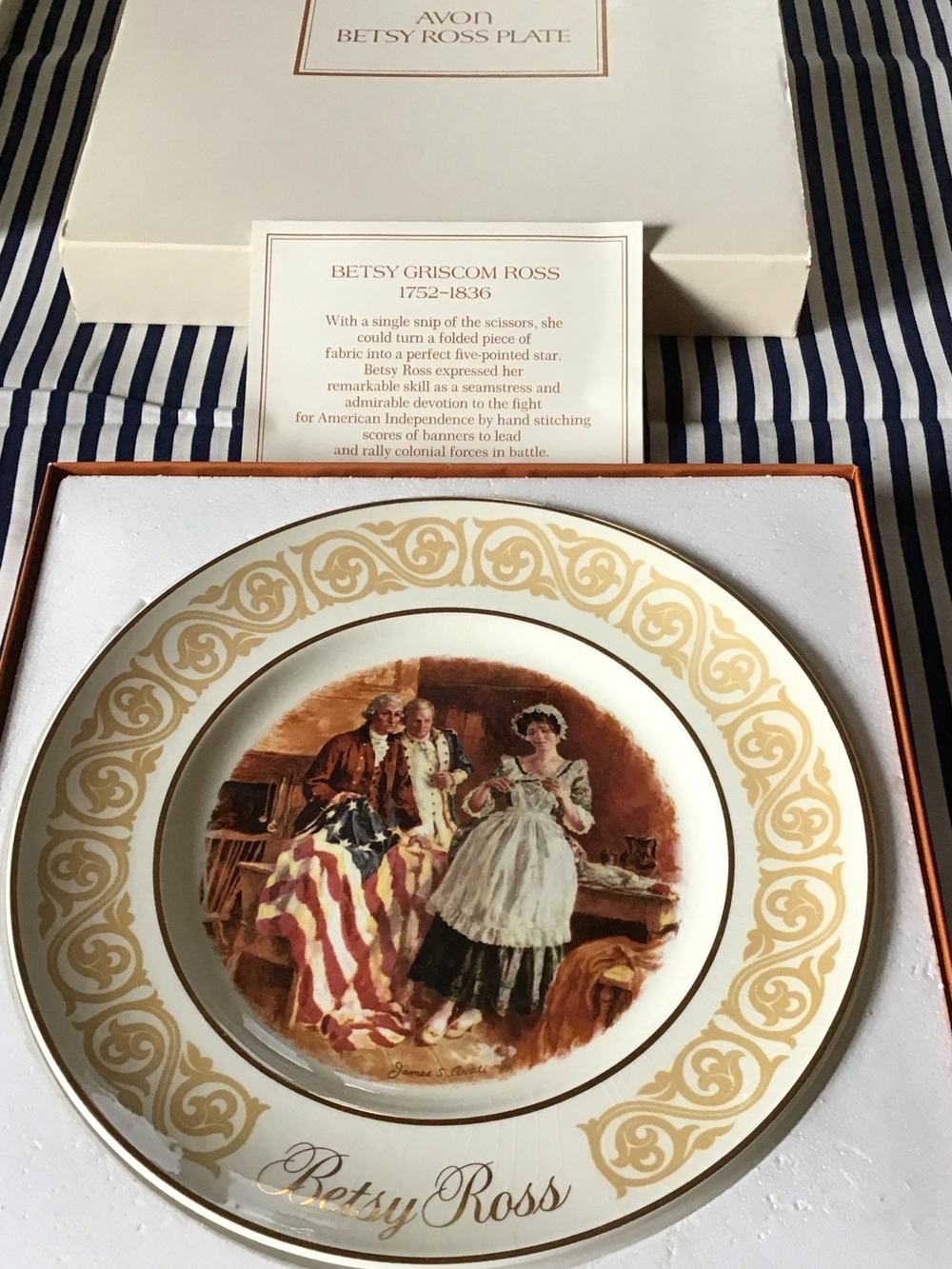 Avon Betsy Ross Decorative Plate in Gold and White with Figurative Scene